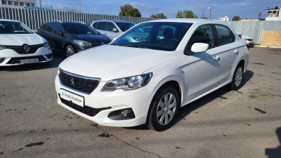 Peugeot 301 2021