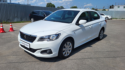 Peugeot 301 2018 MT
